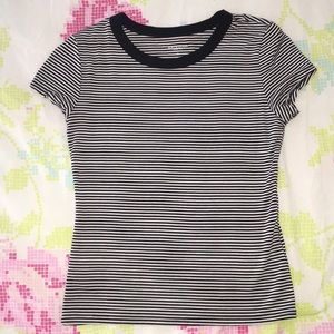 Black and white tshirt